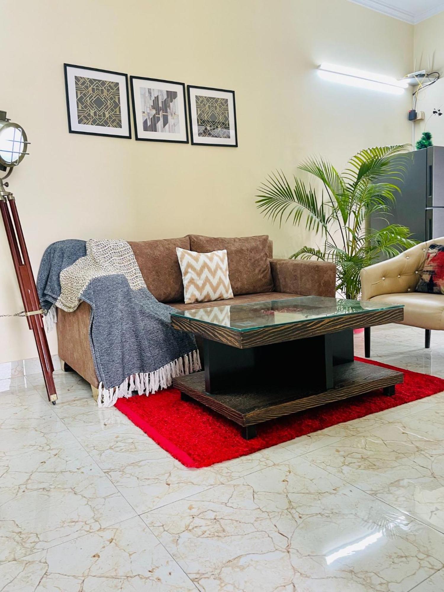 Olive Service Apartments - Golf Course Road Gurgaon Buitenkant foto